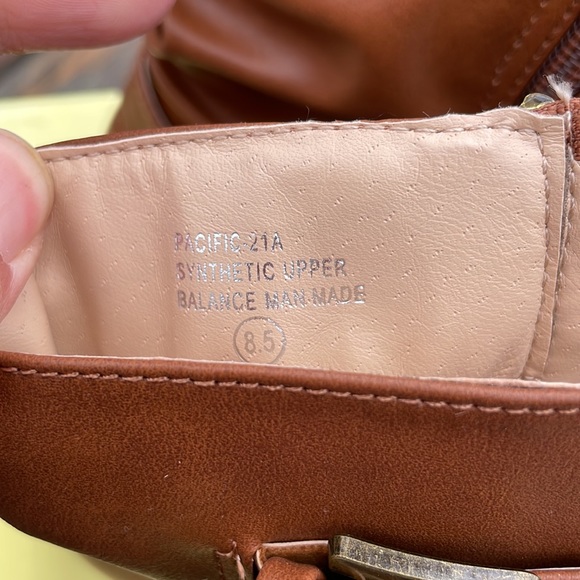 Chase & Chloe 🤎 booties - Picture 6 of 8